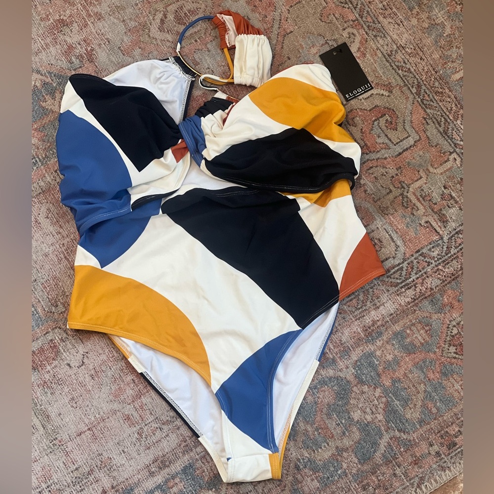 SIX Swimsuits - NWT One Piece Swimsuits - Picture 7 of 14